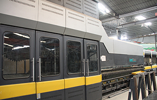 佛山市川通（tōng）鋼化玻璃（lí）有限公司